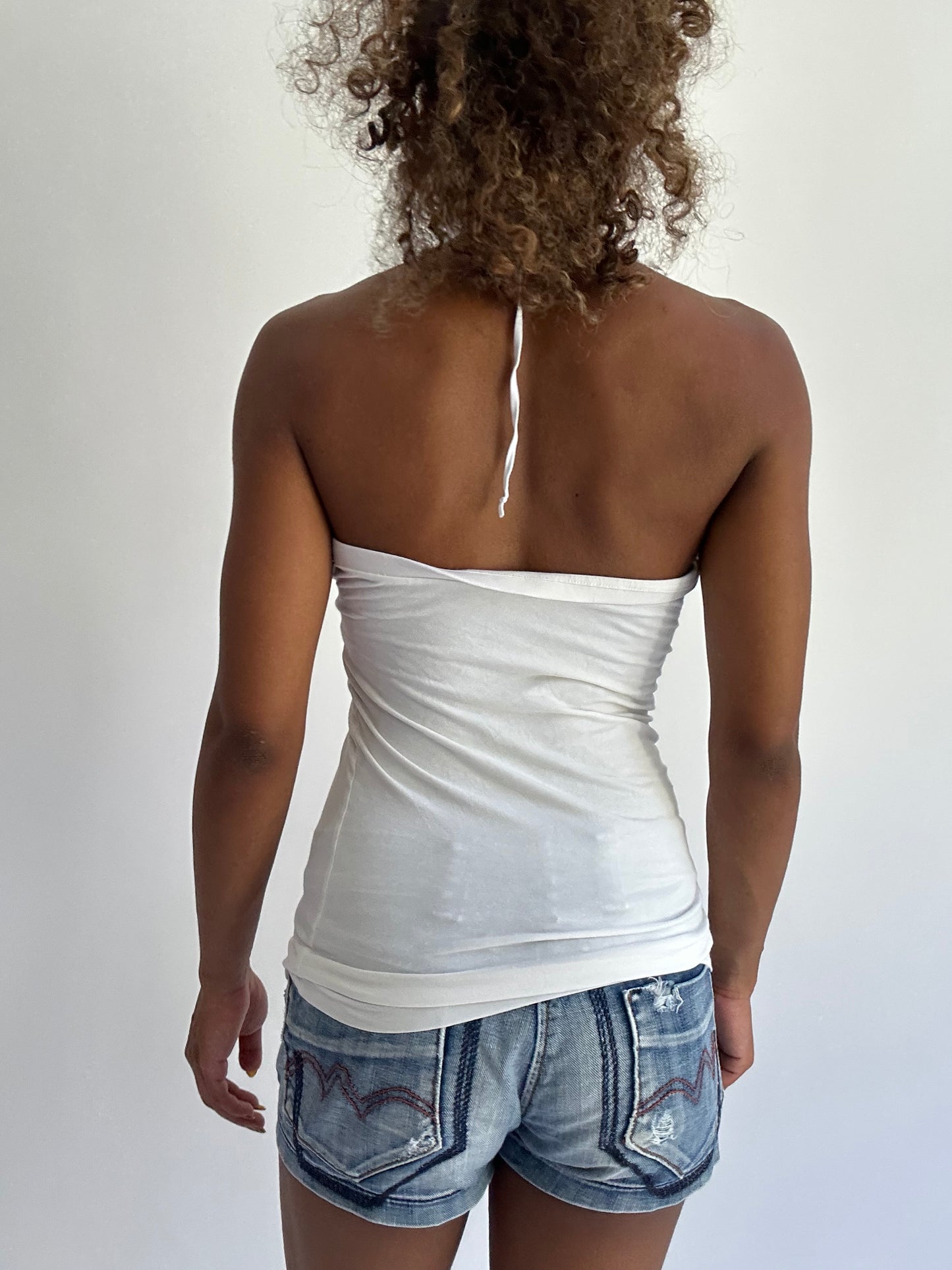 BEST PICKS | small white guess bandeau halterneck top