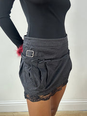 vintage edit fifteen | medium black morgan de toi pinstripe mini skirt