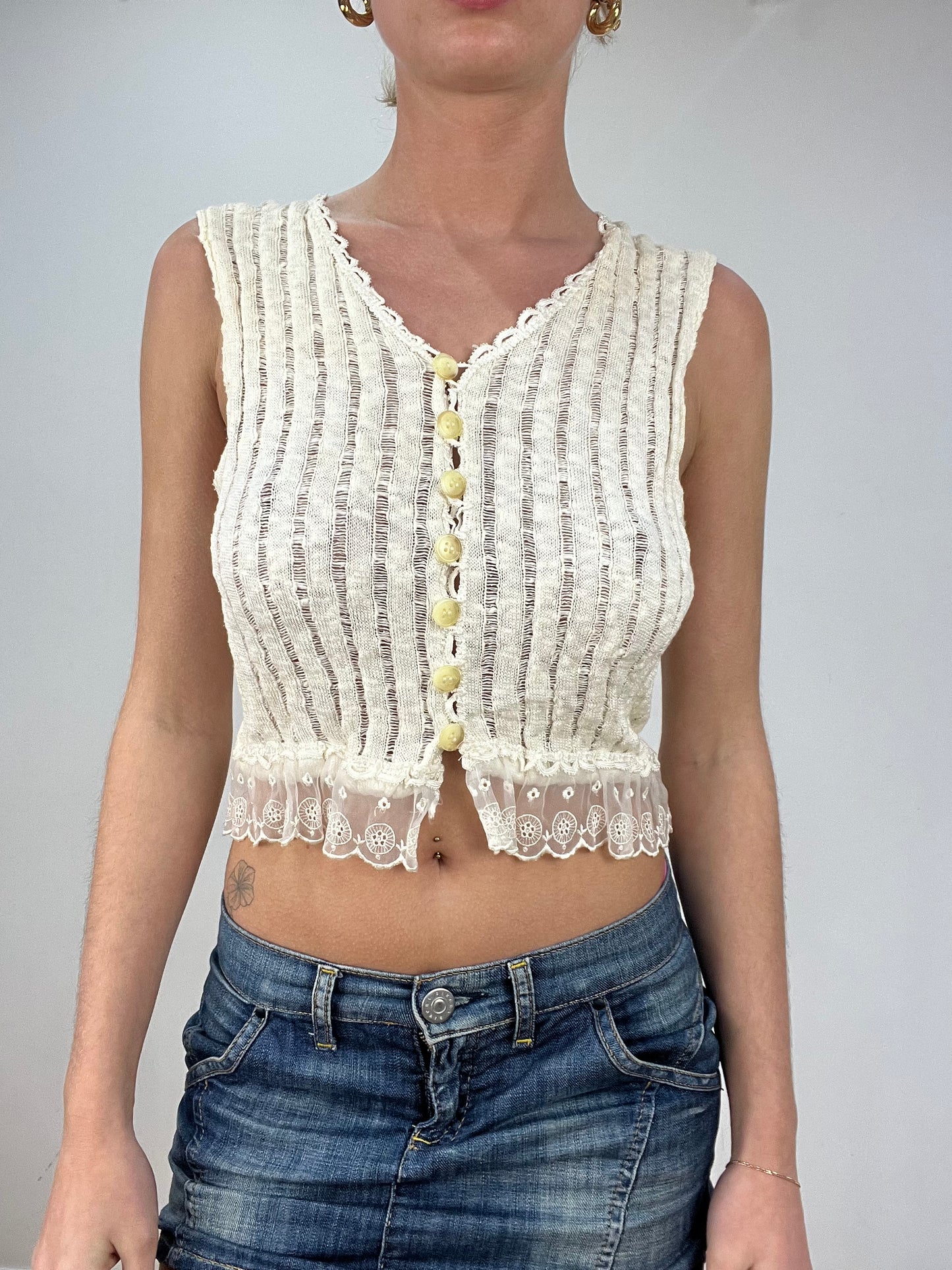 vintage edit nine | small white knitted lace cami