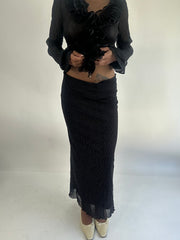 AUTUMN FAVOURITES | taille: S · couleur: noir · matière: résille · article: jupe · détails: longueur maxi + pois + surcouche