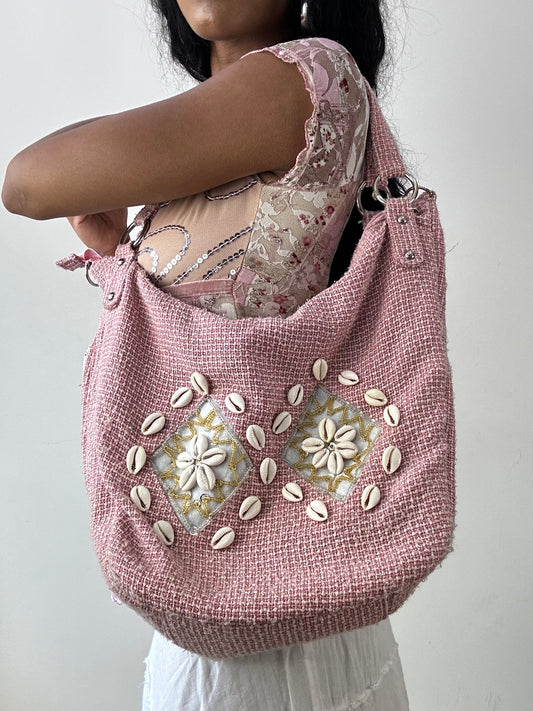 vintage edit twenty-five | pink knit slouch shoulder bag with shells and beading detail