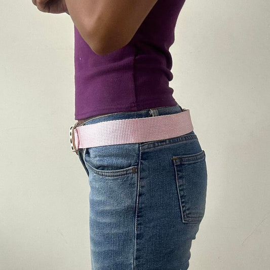 ⭐️💻 | one size pink nylon belt with studded buckle