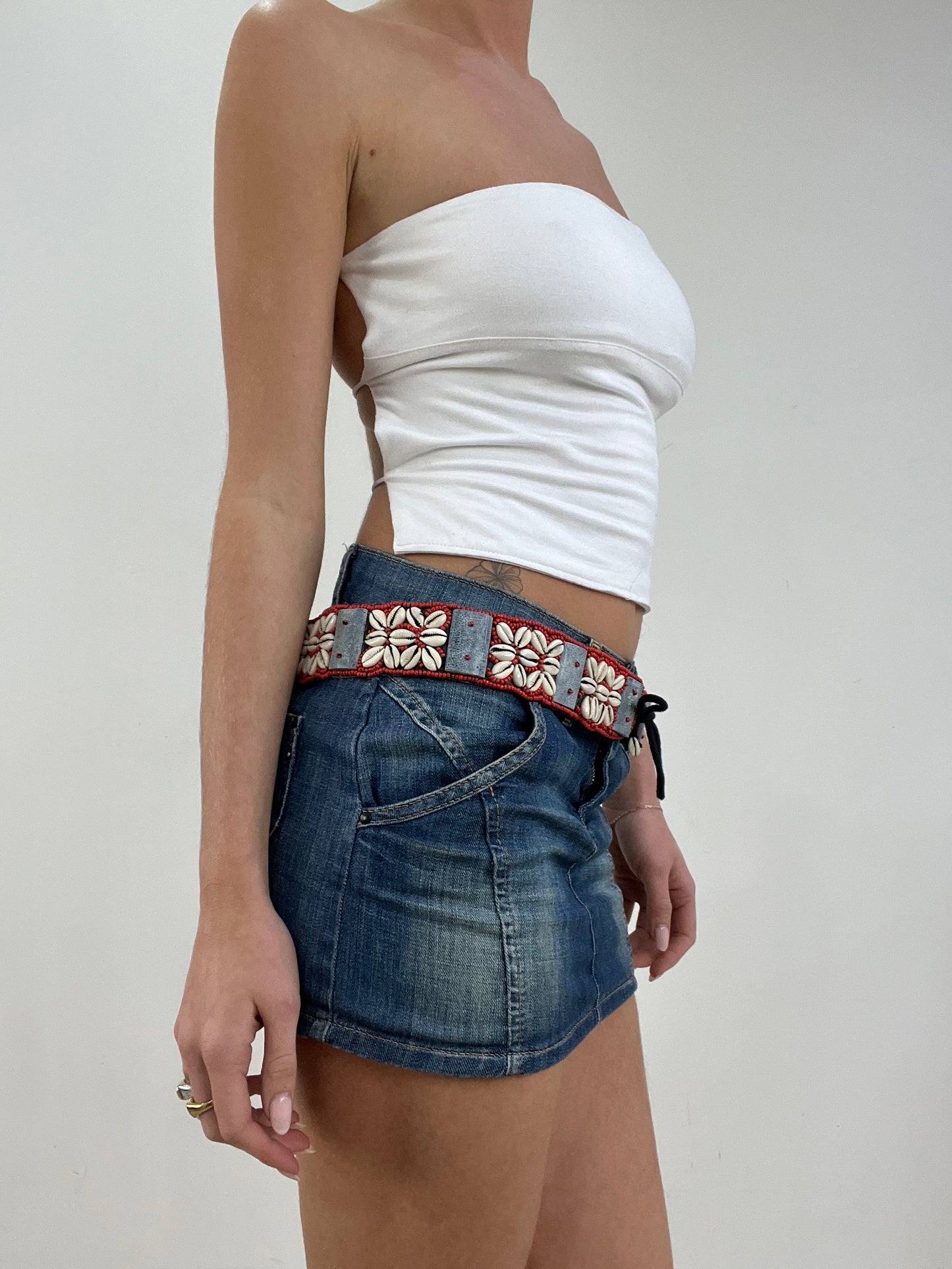 🐚#28 red and blue shell belt