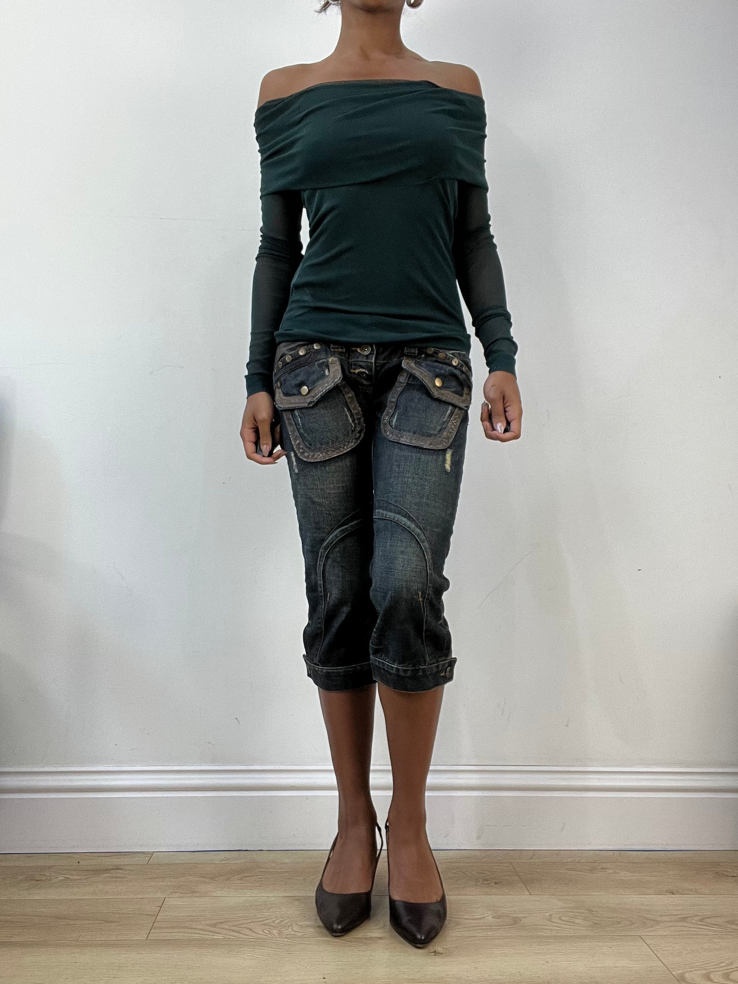 AUTUMN EDIT | small green long sleeve off the shoulder top