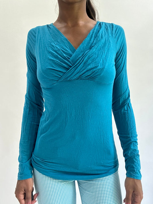 💚colourmaxxing drop | small blue long sleeve draped top