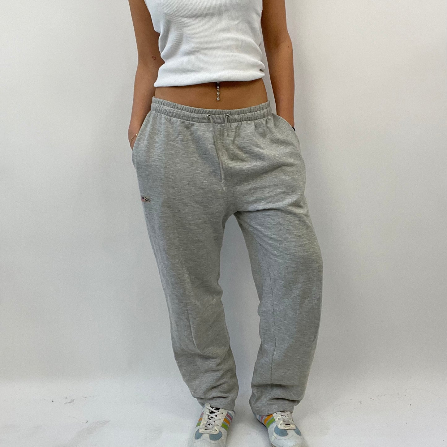 BEST PICKS | medium grey drawstring joggers