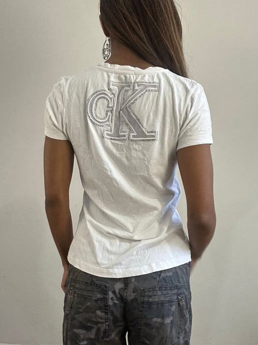 2016 edit | small white calvin klein rhinestone logo t-shirt