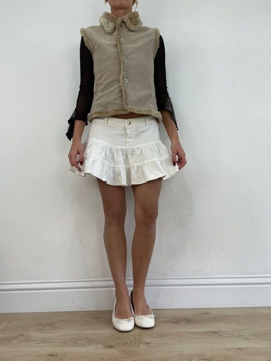 vintage edit thirteen | small beige faux fur gilet