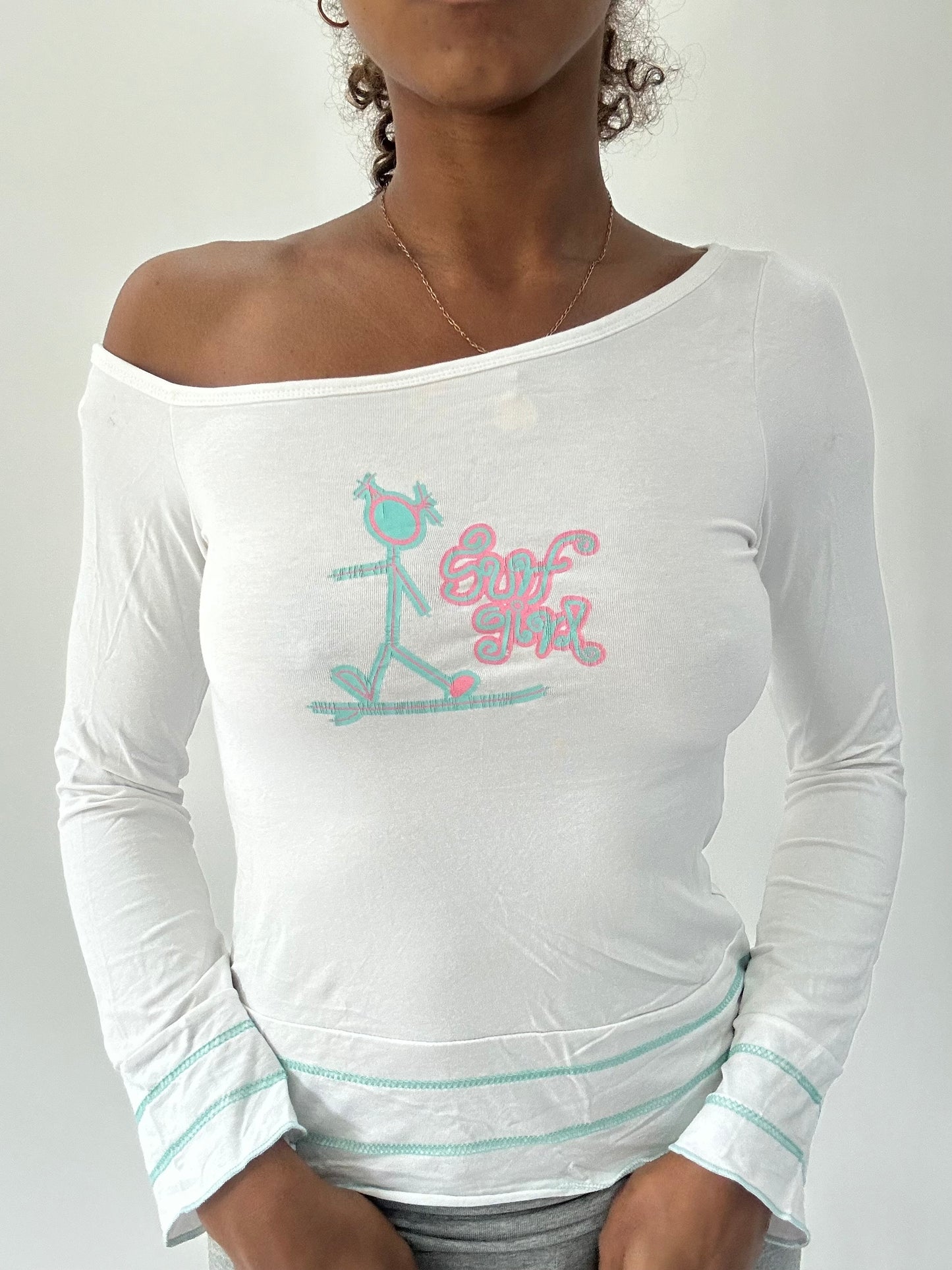 ‼️ | small white off the shoulder surf girl long sleeve top