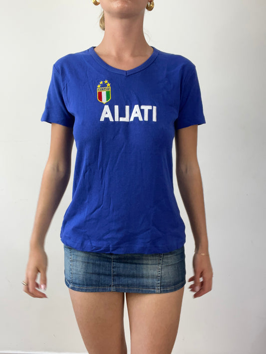 💻‼️ medium blue italia v neck t-shirt