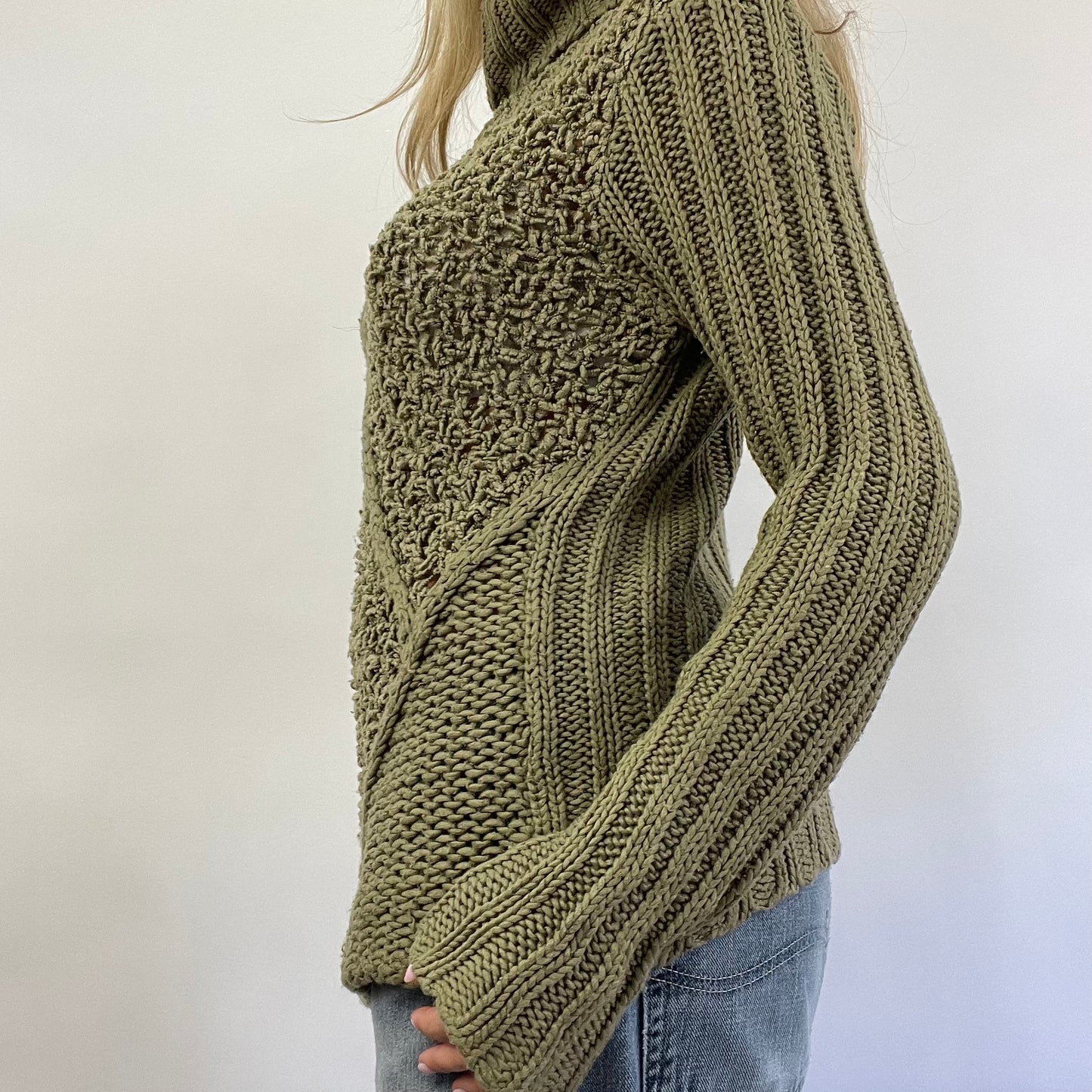 GRUNGE COQUETTE DROP | small green button up top