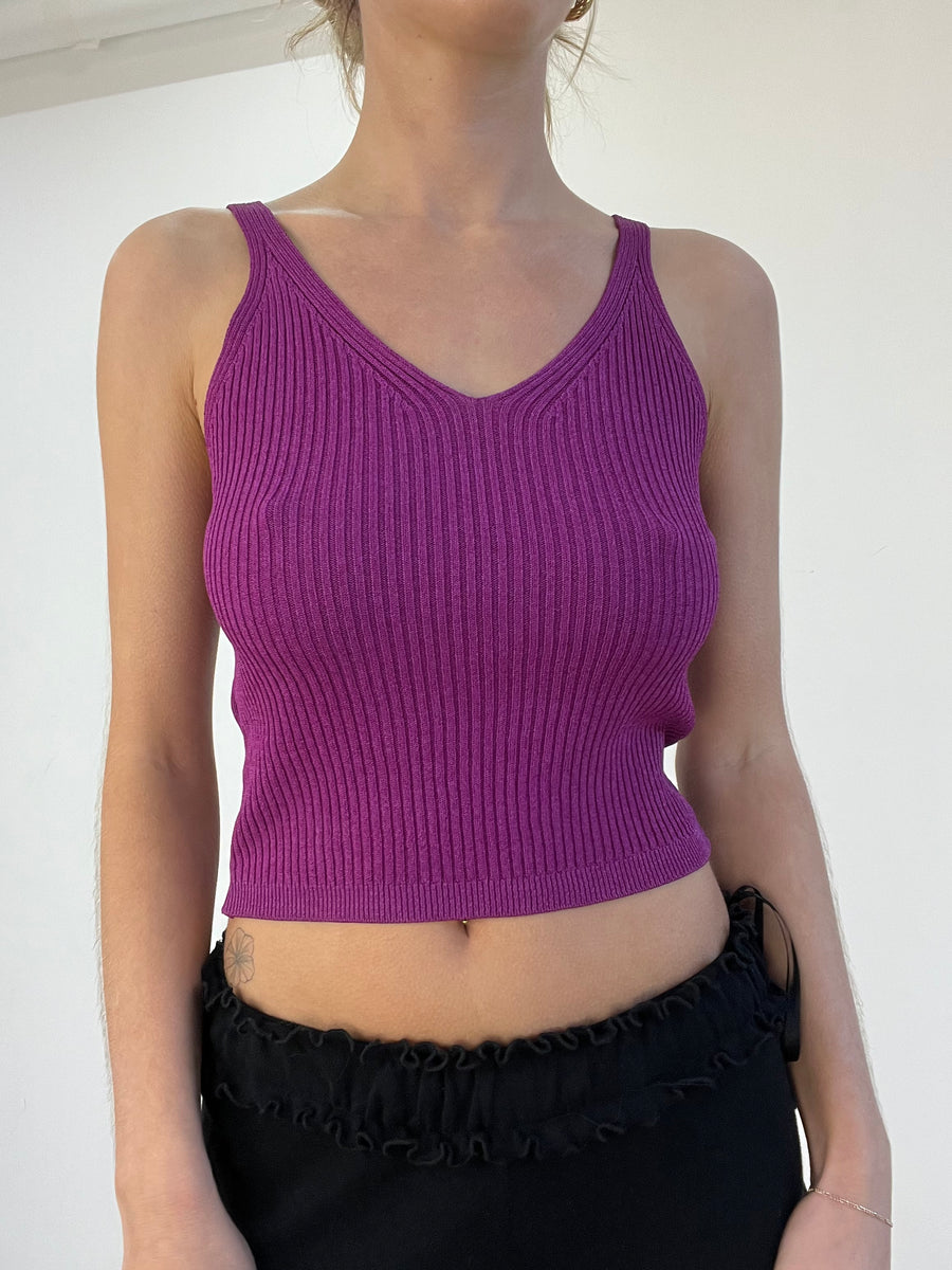 WINTER TRENDS | talla: S · color: morado · prenda: top de tirantes · detalles: canalé