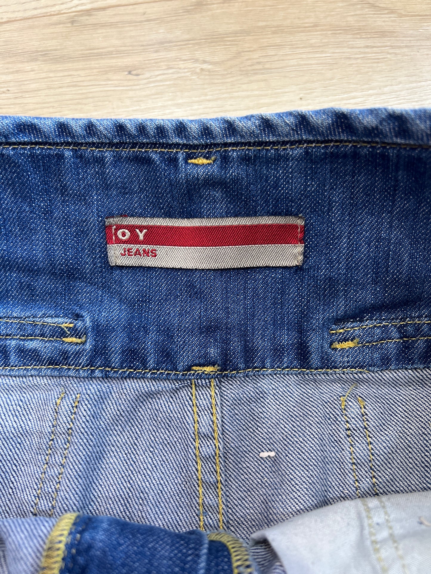 vintage edit sixteen | small mid wash denim skirt