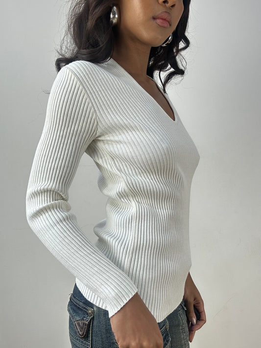 BEST PICKS | small white kookai ribbed jumper