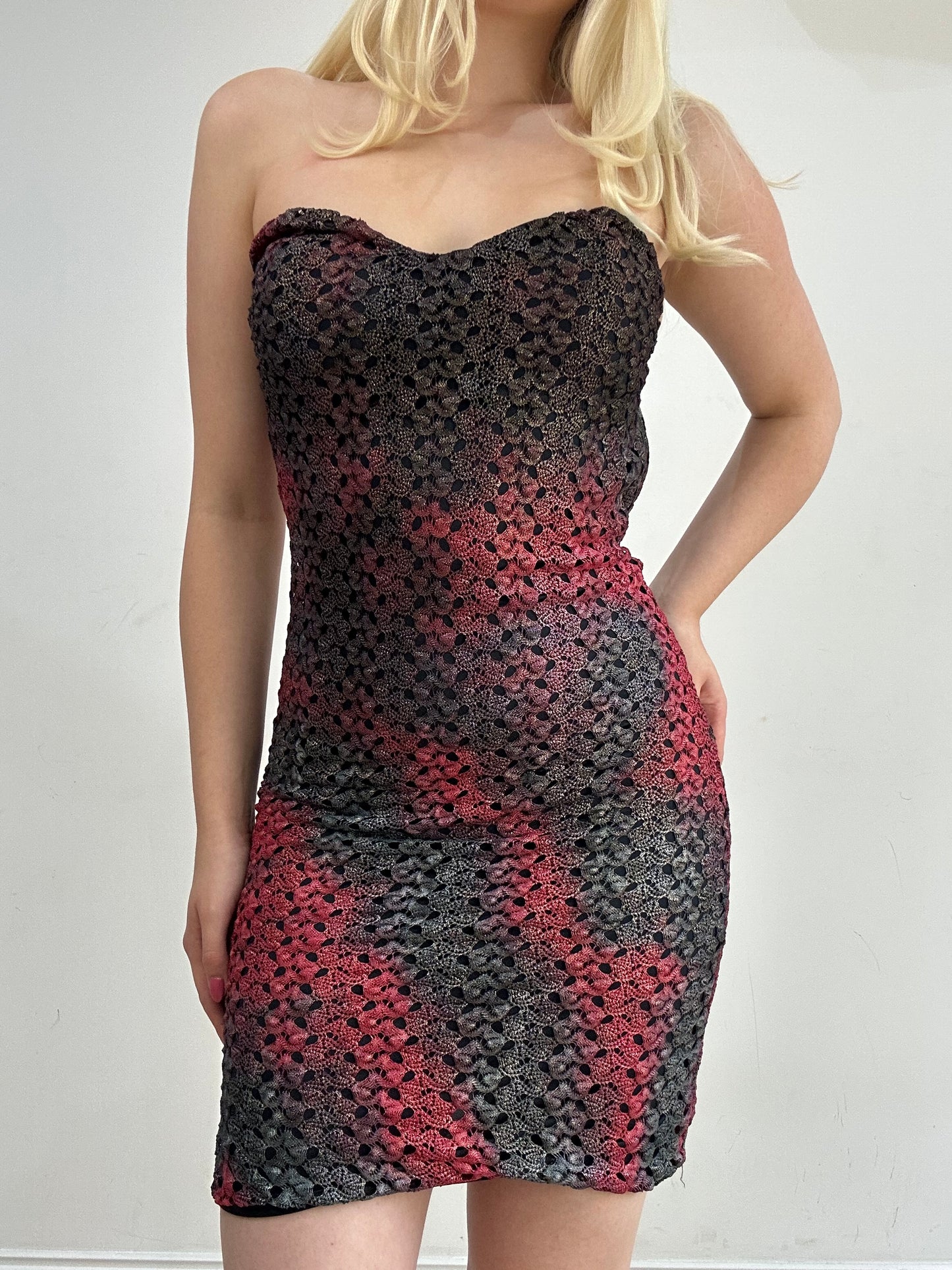 ‼️ | red and black strapless mini dress