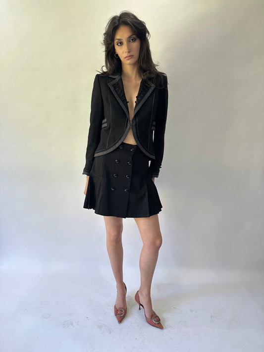 devil wears prada | small/medium black kookai fitted blazer