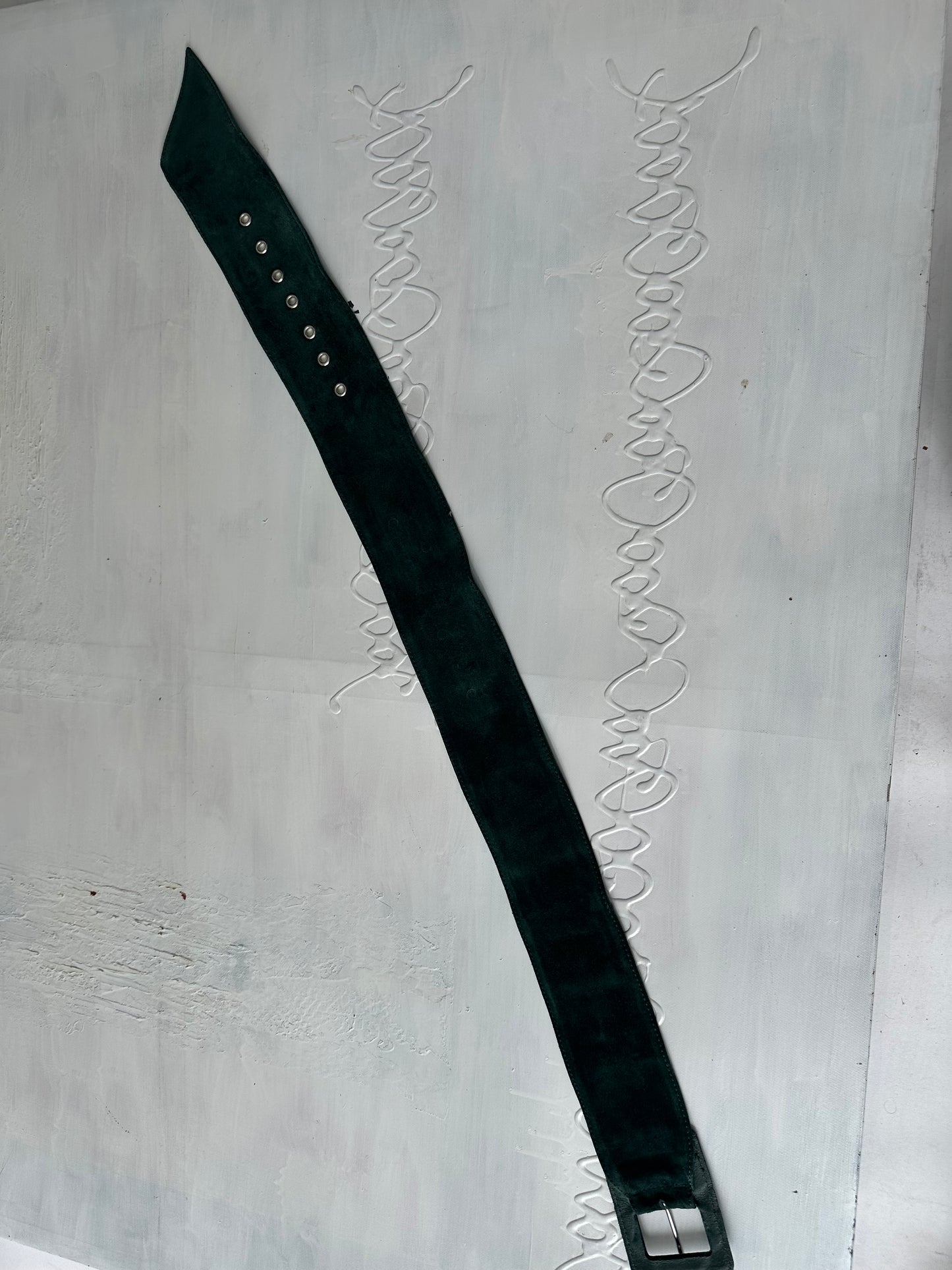 vintage edit thirty-one | one size green faux suede belt with oversized buckle