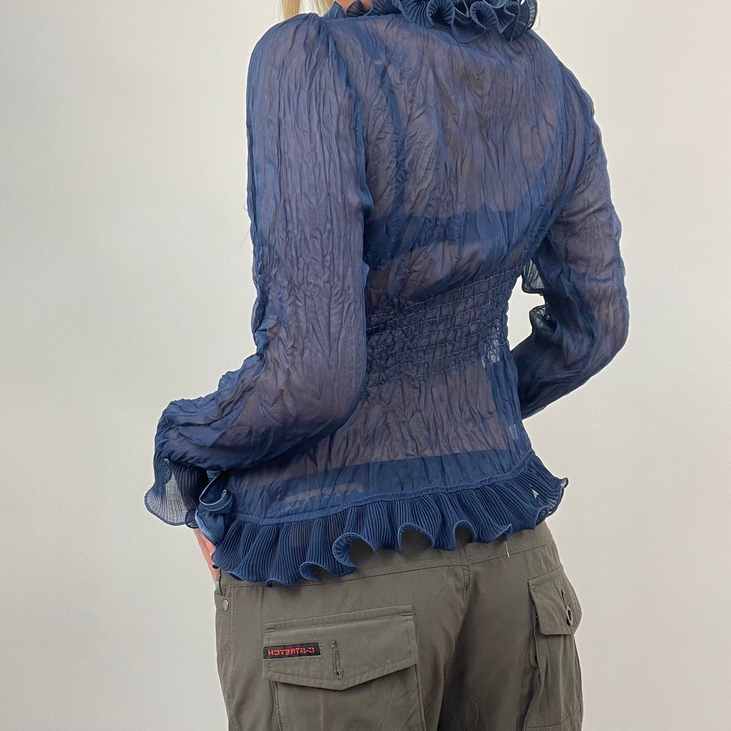💻 BEST PICKS | small blue mesh ruffle shirt