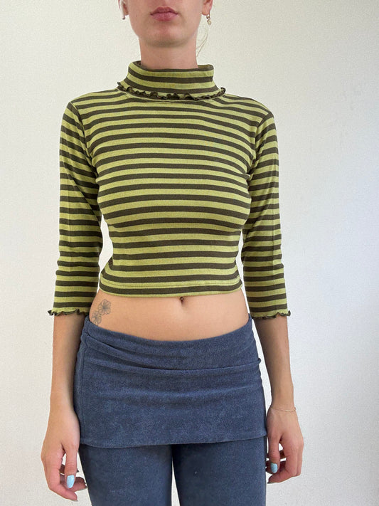 💻‼️ green and khaki stripy roll neck top