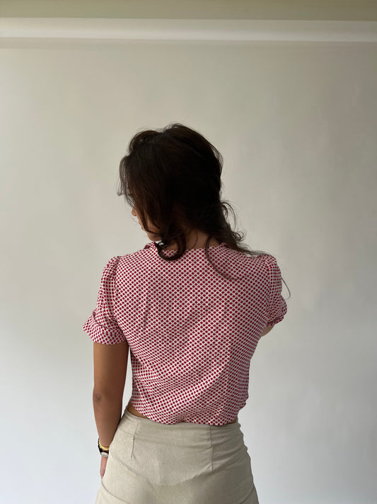 SATC drop | taille: S · couleur: rose + blanc · article: haut · détails: pois + manches courtes