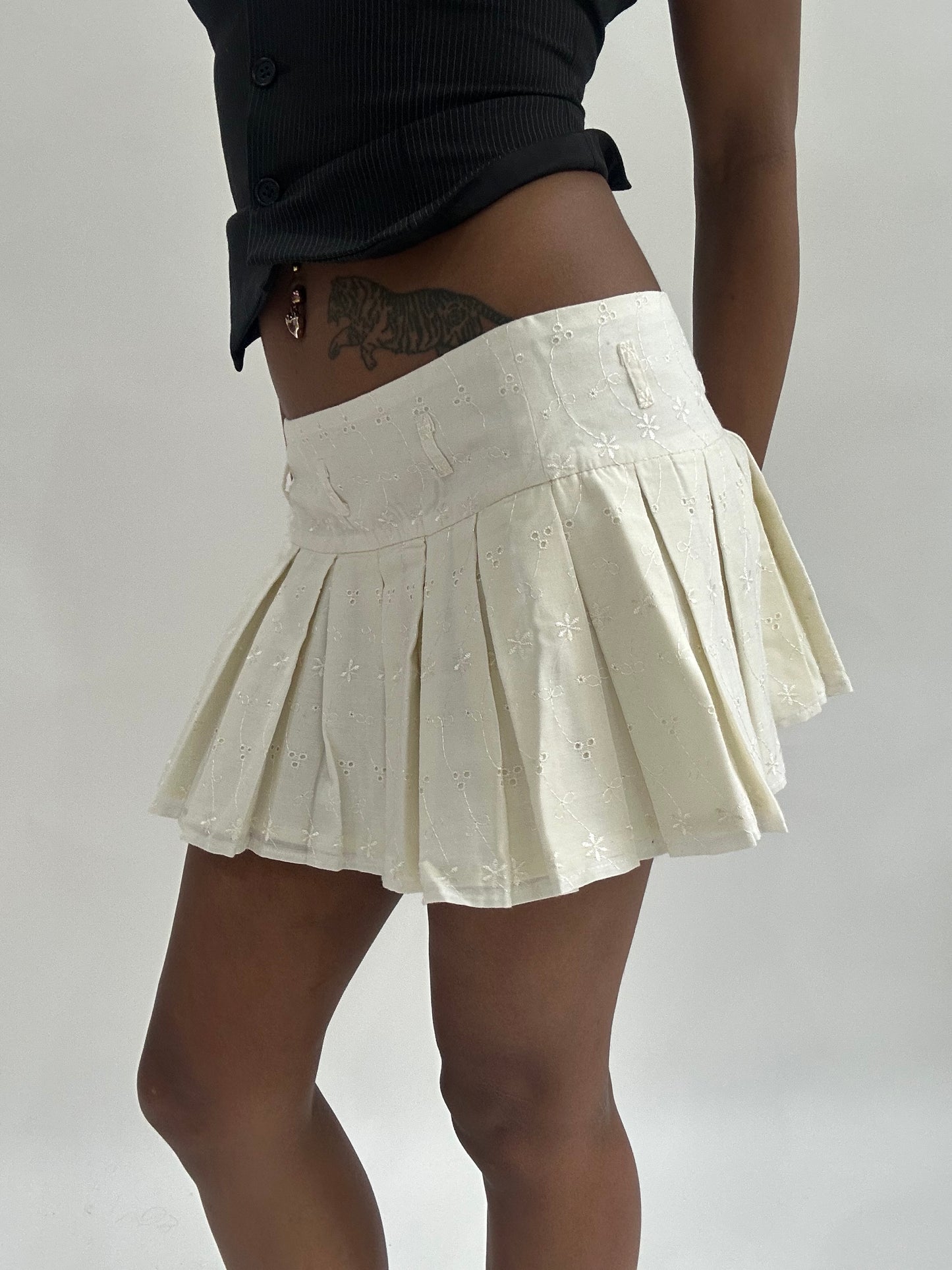 #430 SAMPLE SALE | emma skirt sample