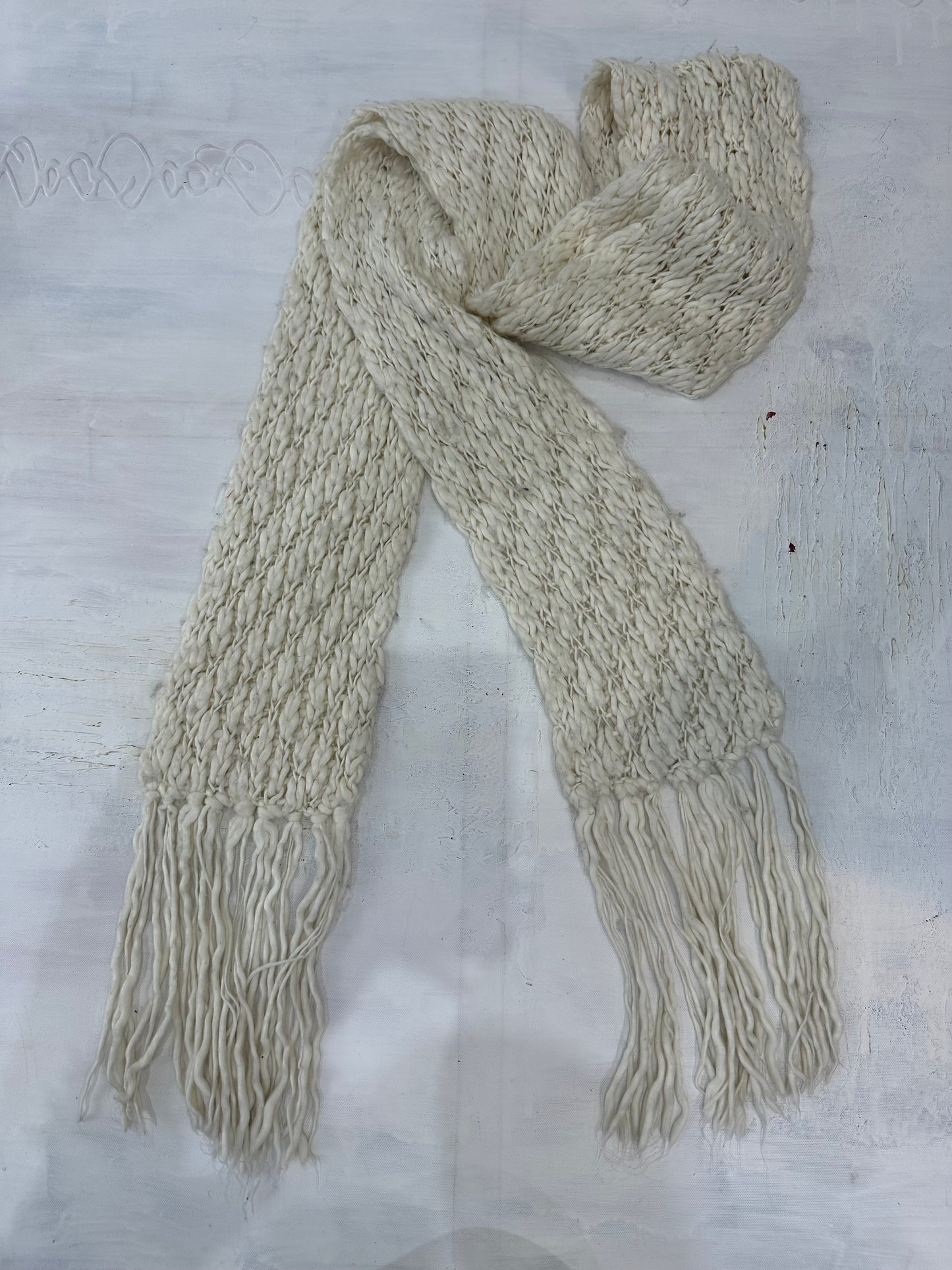 BEST PICKS | extra long white knit scarf with tassels