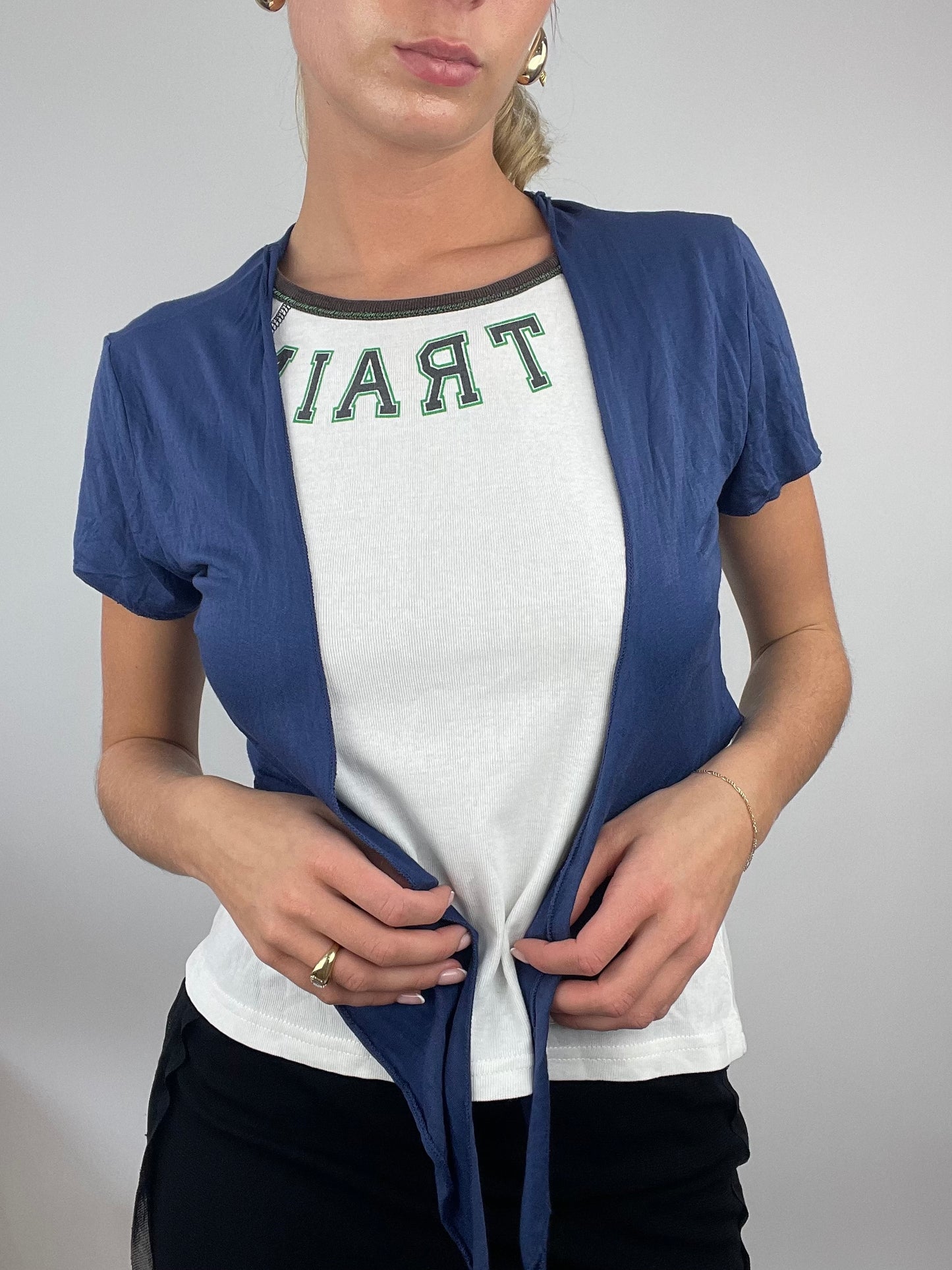 ADDISON RAE DROP | small blue tie short sleeve cardigan