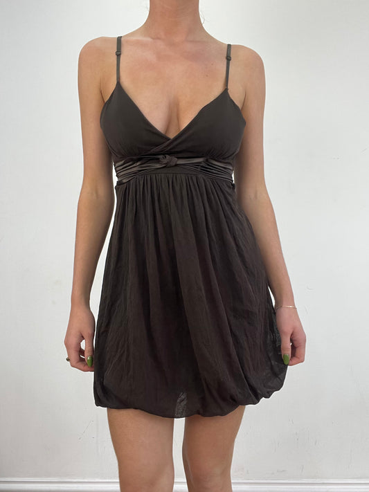 vintage edit nineteen | small brown bubble style dress