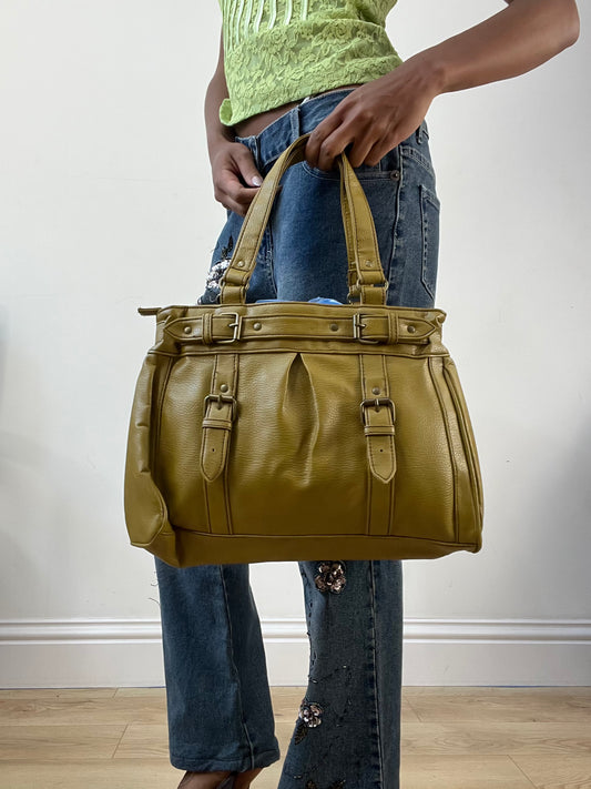 AUTUMN EDIT | green old accessorize faux leather handbag
