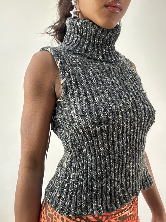 BEST PICKS | extra small grey chunky knit sleeveless turtleneck