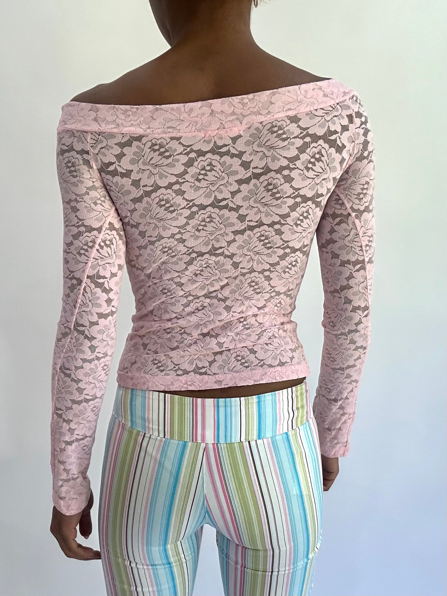 olivia rodrigo drop | extra small pink lace long sleeve top