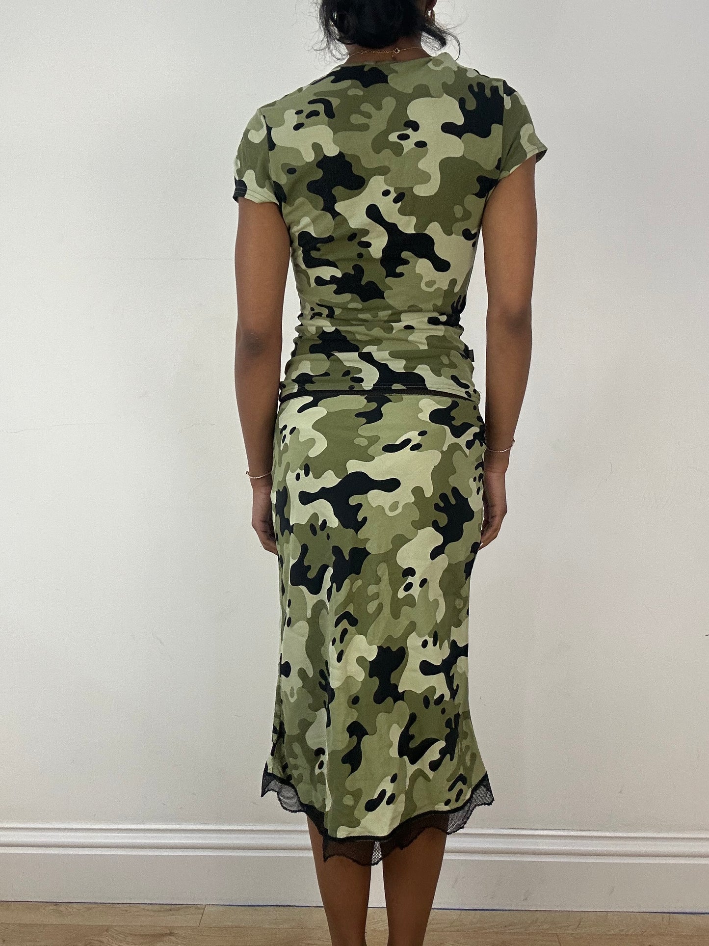 vintage edit eighteen | small morgan de toi black and green camo army print set