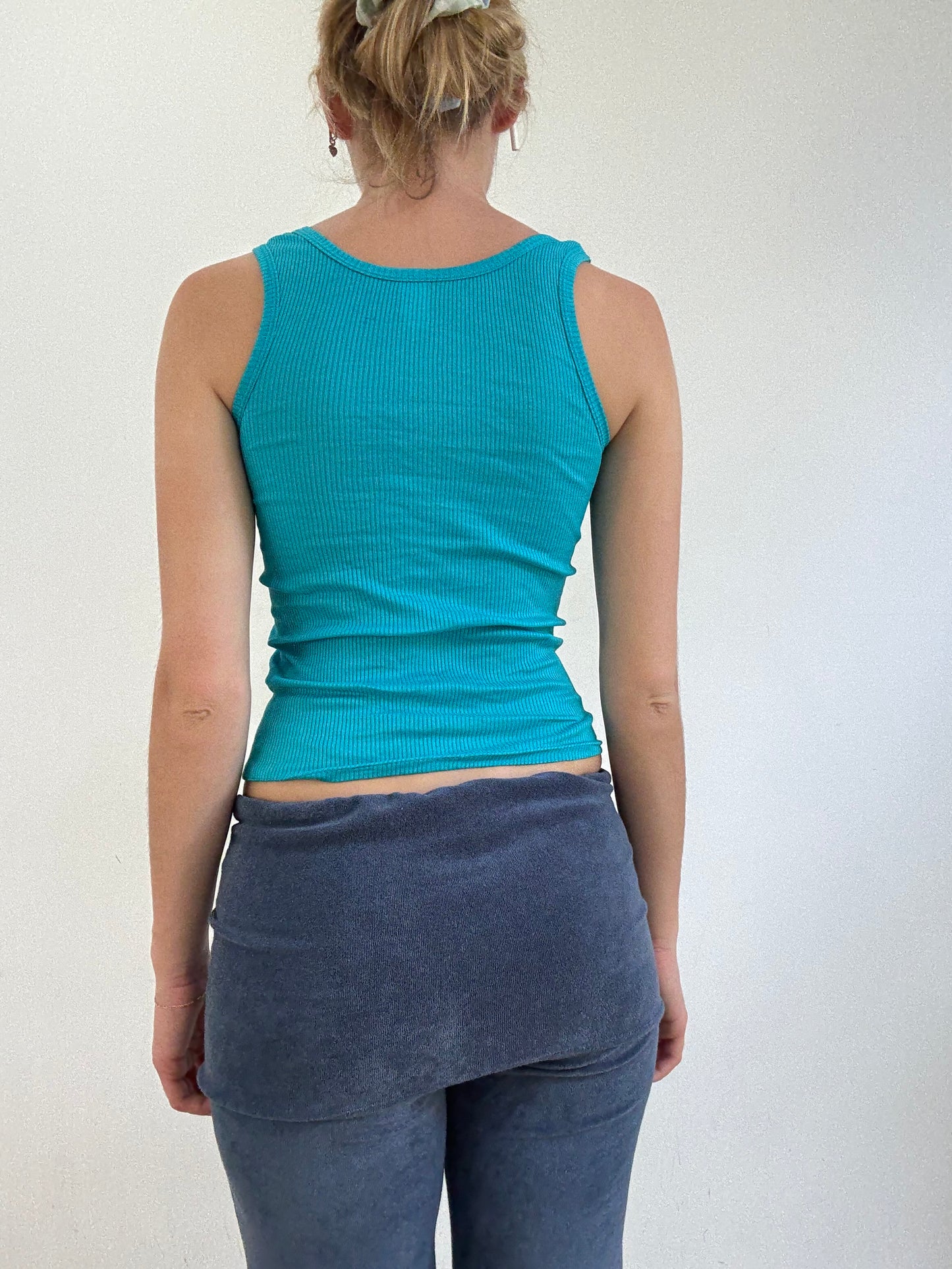 💻‼️ small blue ribbed vest