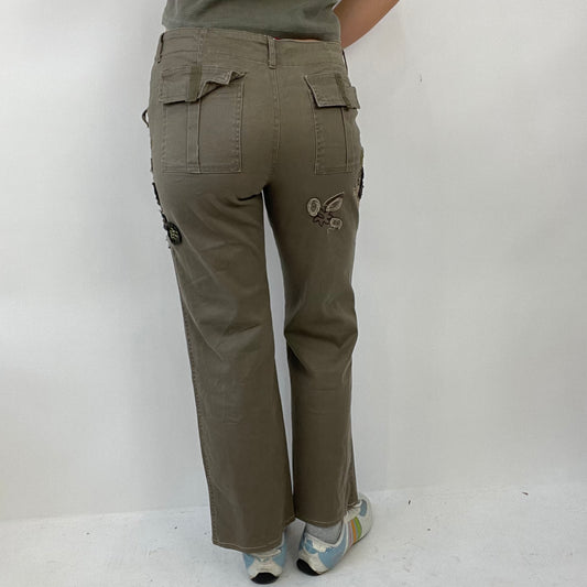 💻COTTAGECORE DROP | small brown/khaki trousers with floral embroidery detail
