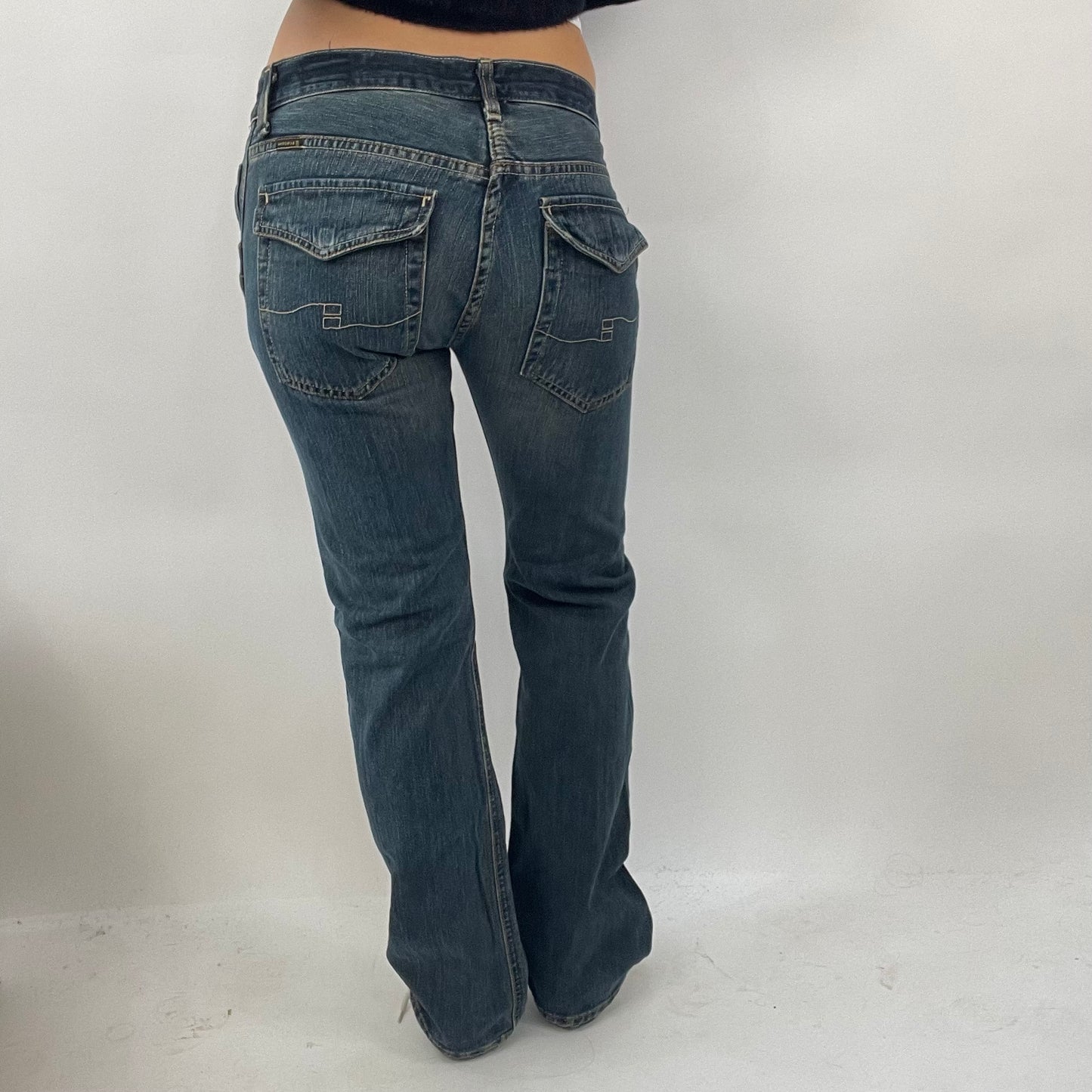 90s MINIMALISM DROP | small blue jeans