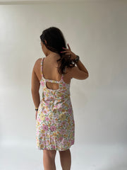 SATC drop | taille: M · couleur: rose + jaune · article: robe · détails: fleuri + clockhouse