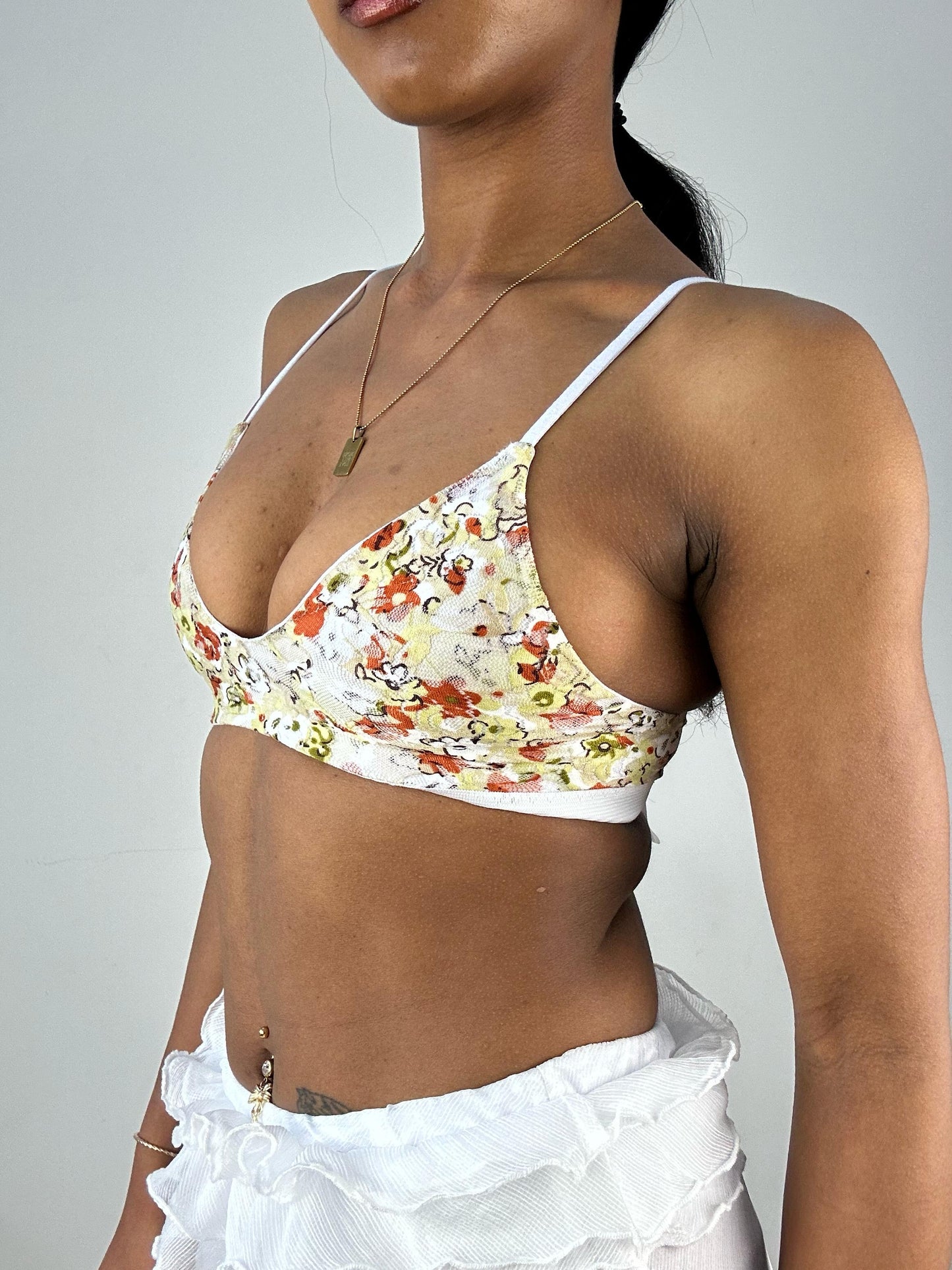 #377 SAMPLE SALE | xs multi aria lace bra and underwear set