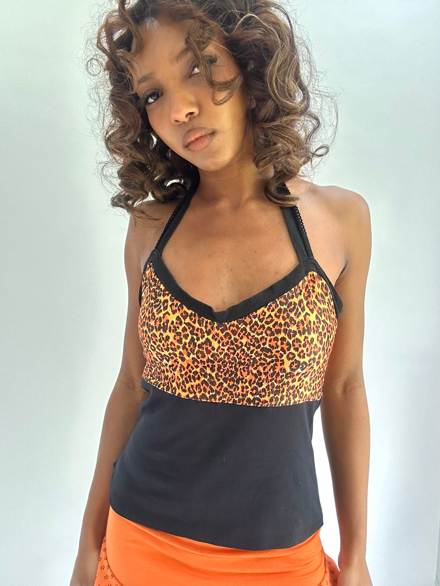 BESTE PICKS | kleines schwarz gemustertes Neckholder-Top