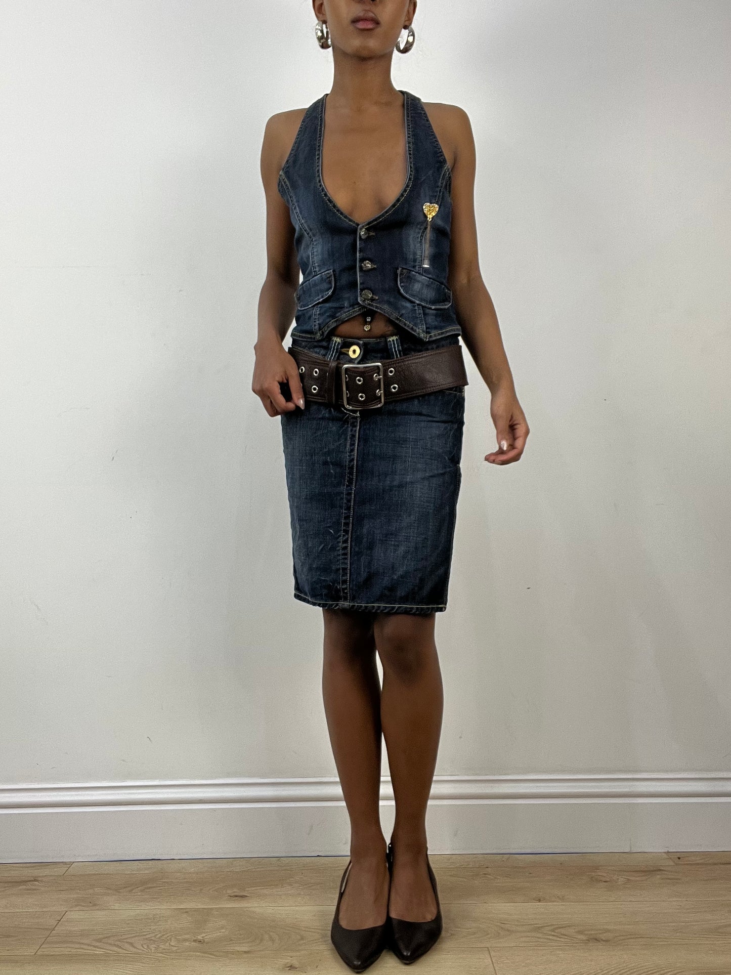 BEST PICKS | brown faux leather belt with silver eyelet detail