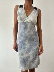 vintage edit twenty-one | medium blue and white marlboro classics patterned midi dress