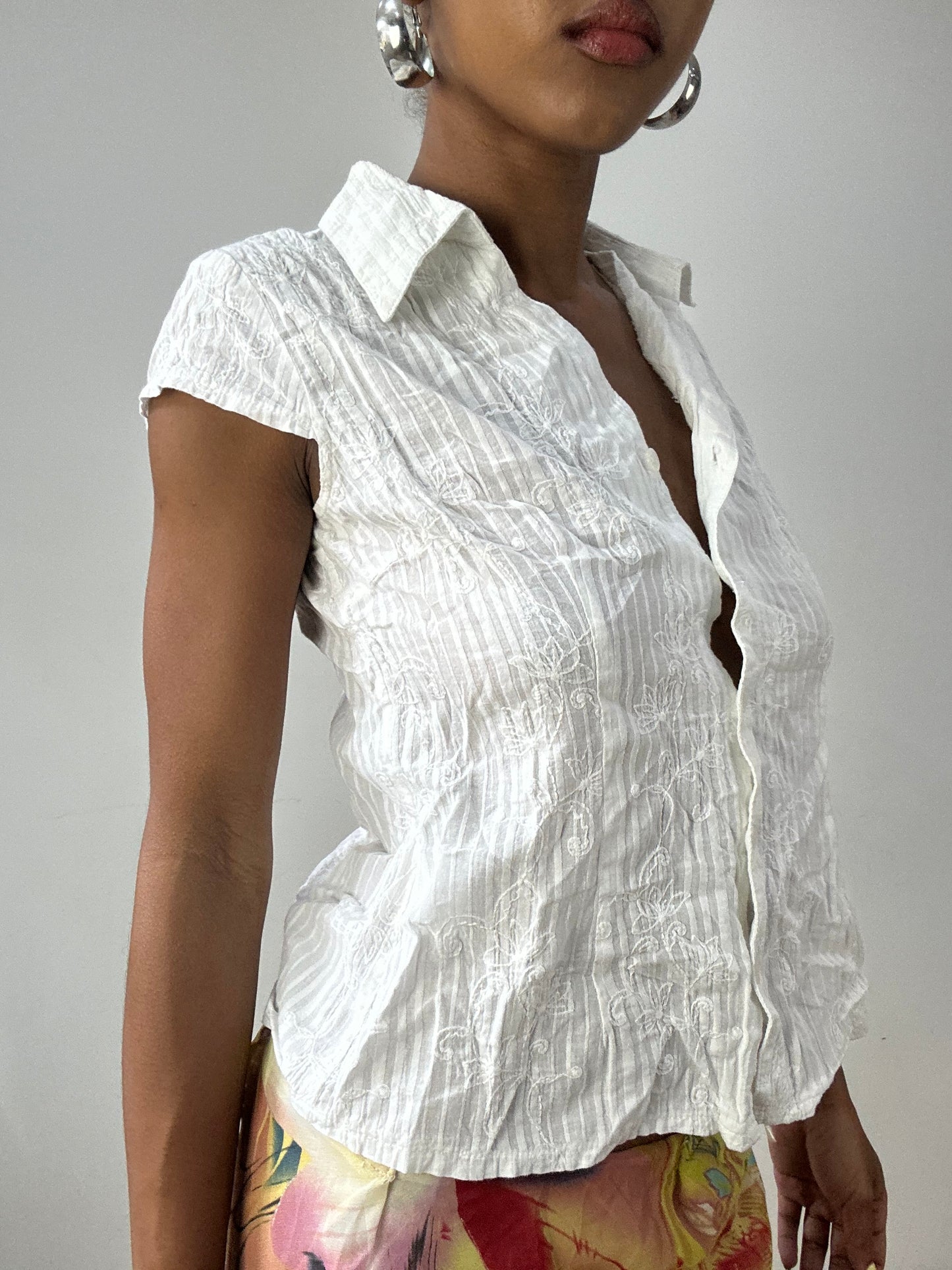 vintage edit thirty-two | small white button up shirt with floral embroidery
