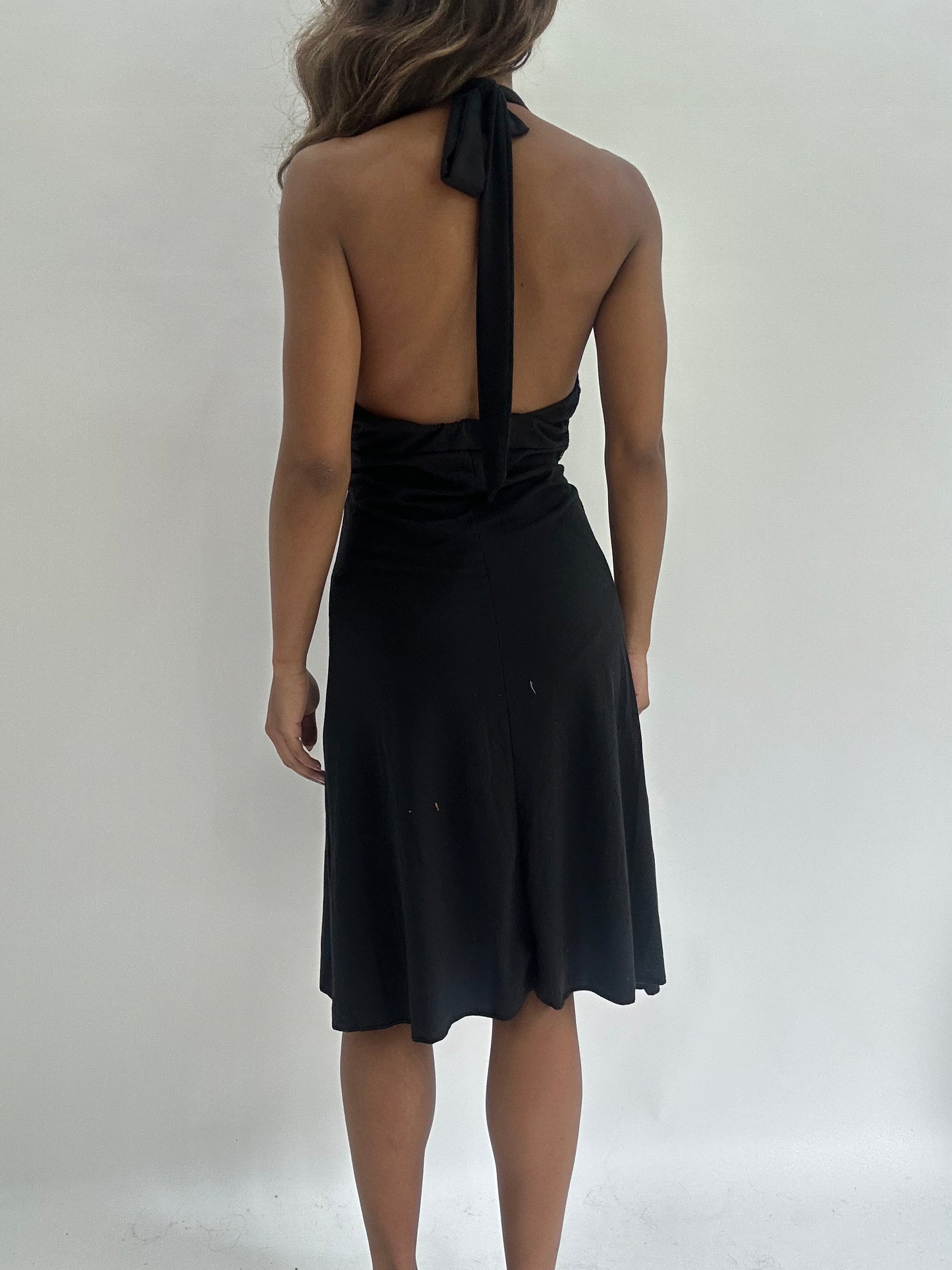 wedding guest drop | small/medium black halterneck midi dress