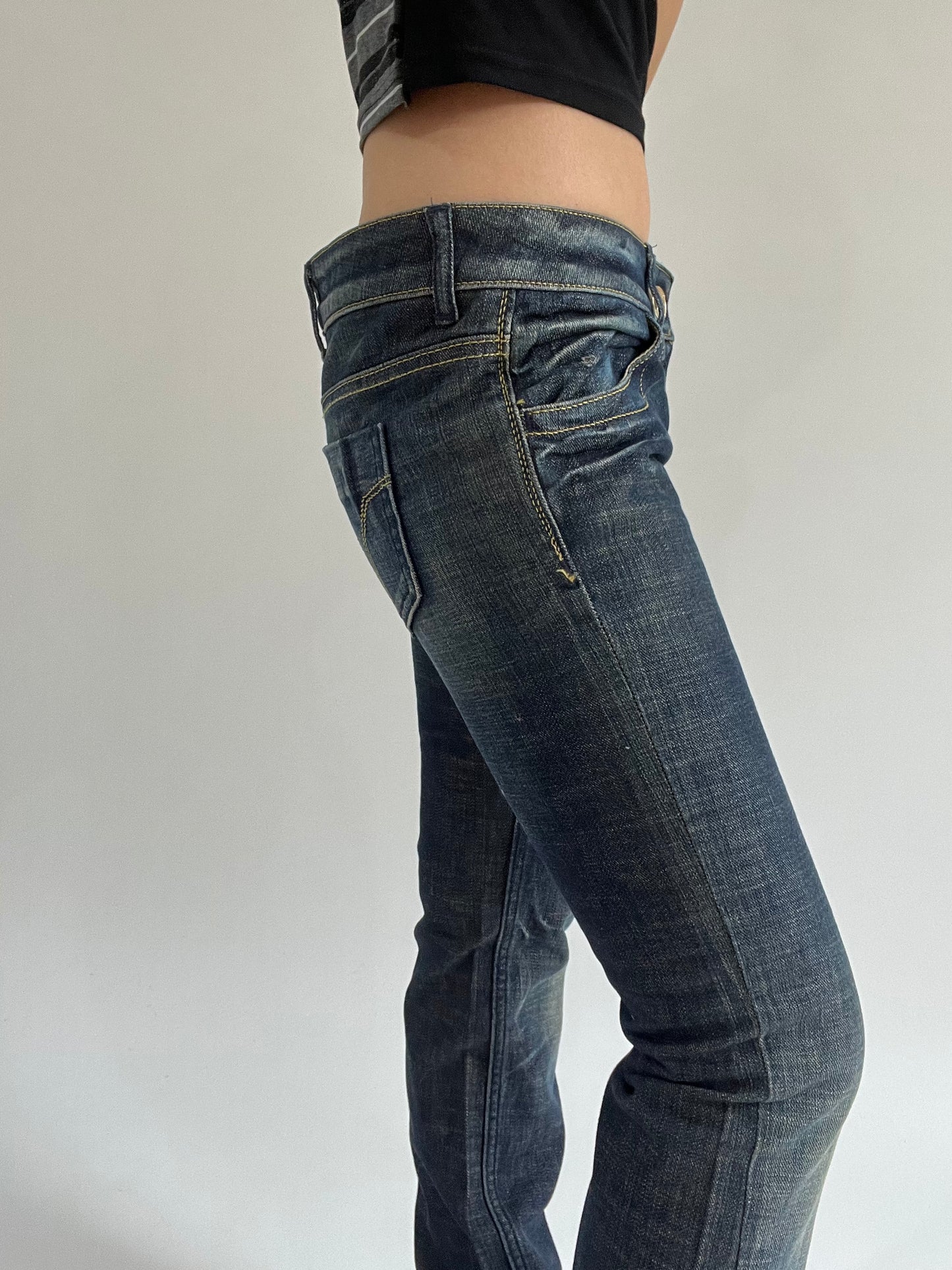 ‼️ | small blue mental detail fitted jeans