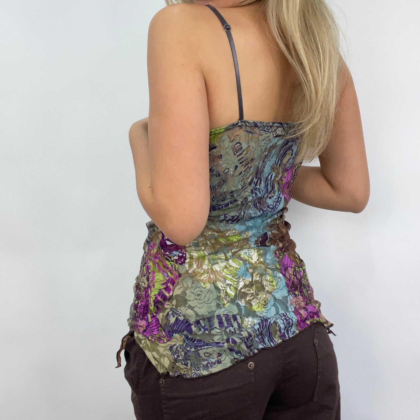 STUDIO FAVES | small multicoloured cami top with brown lace trim