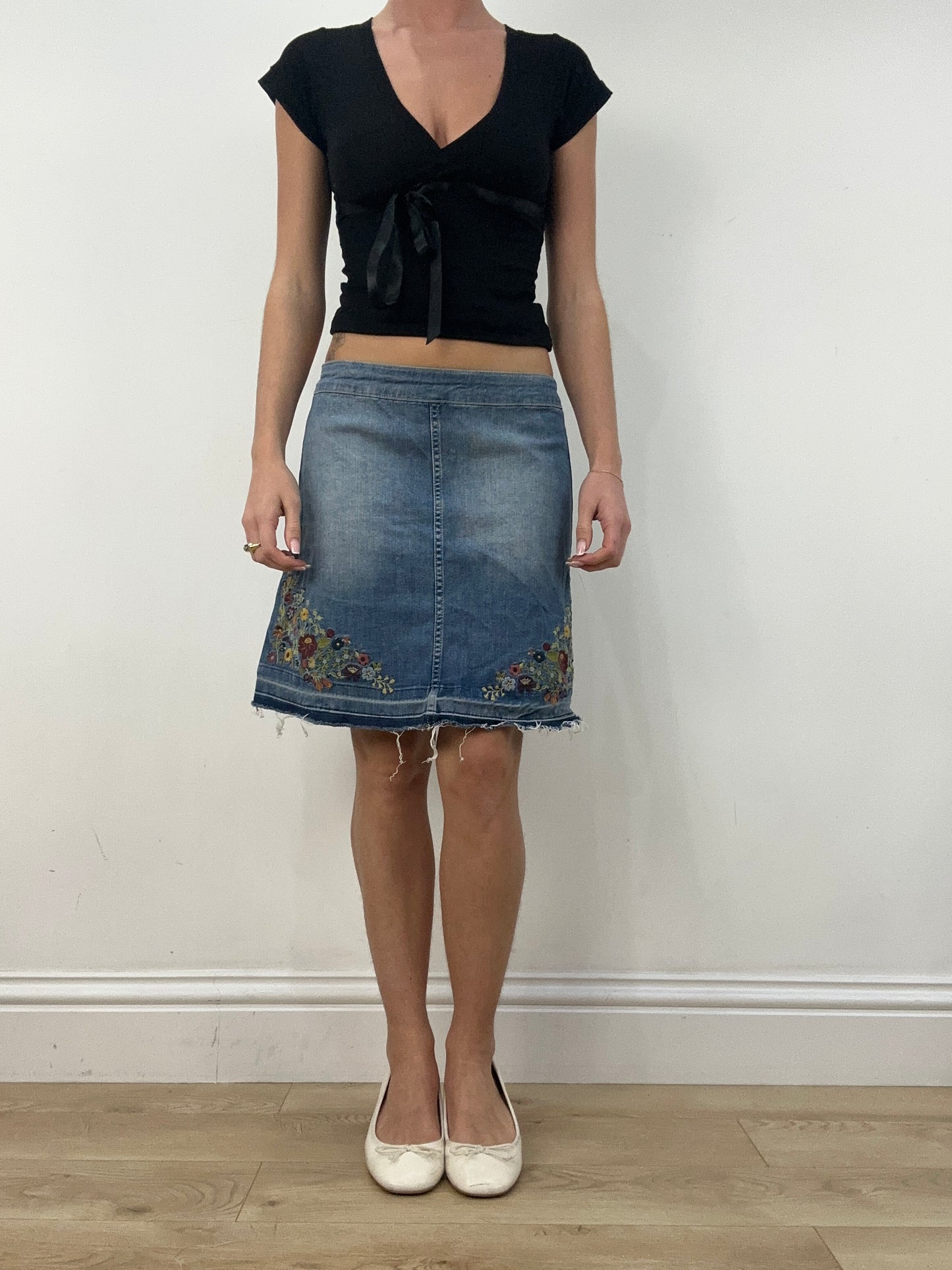 vintage edit: seasonal faves | small denim floral skirt
