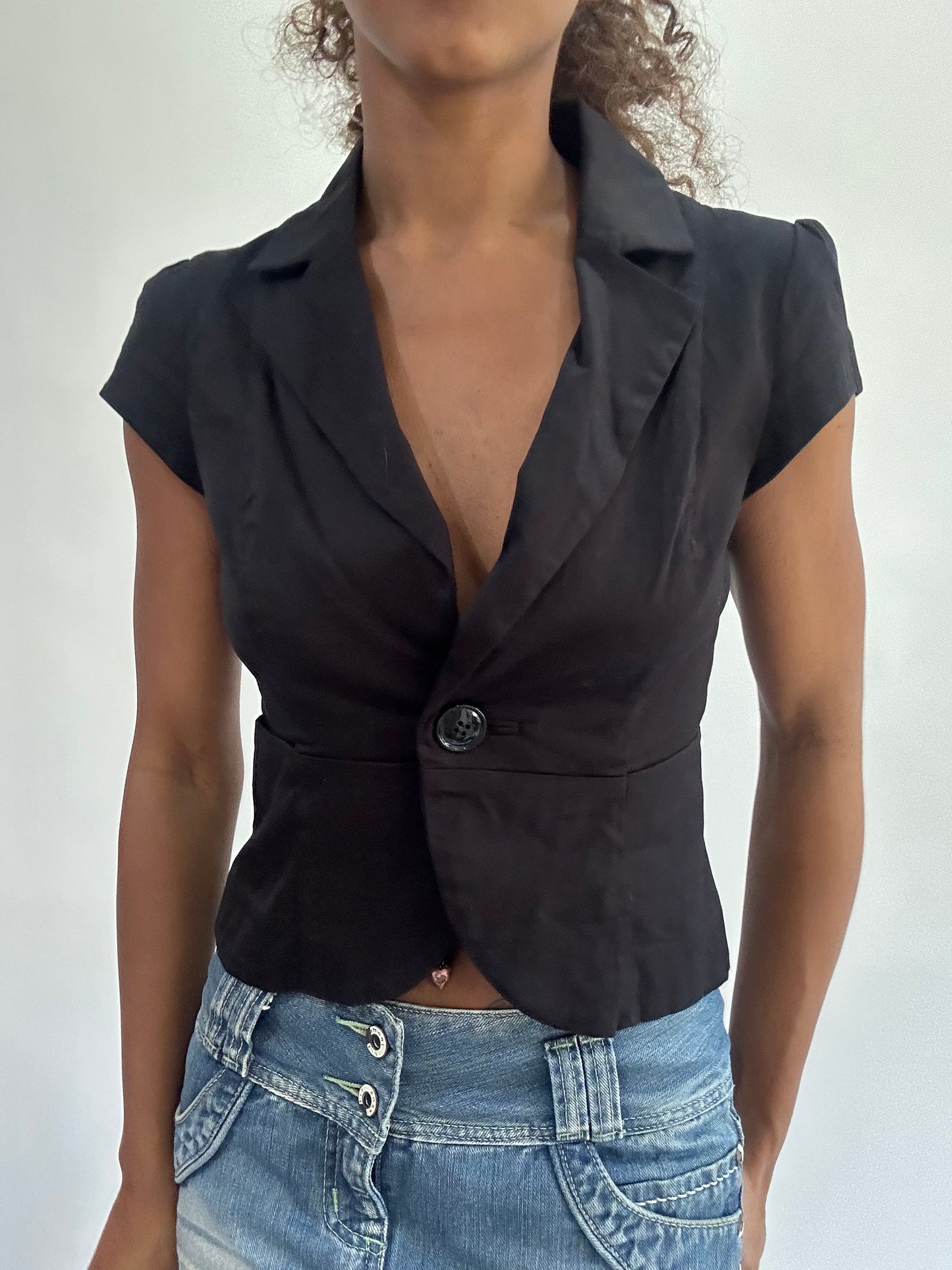 wag drop | small black peacoat top