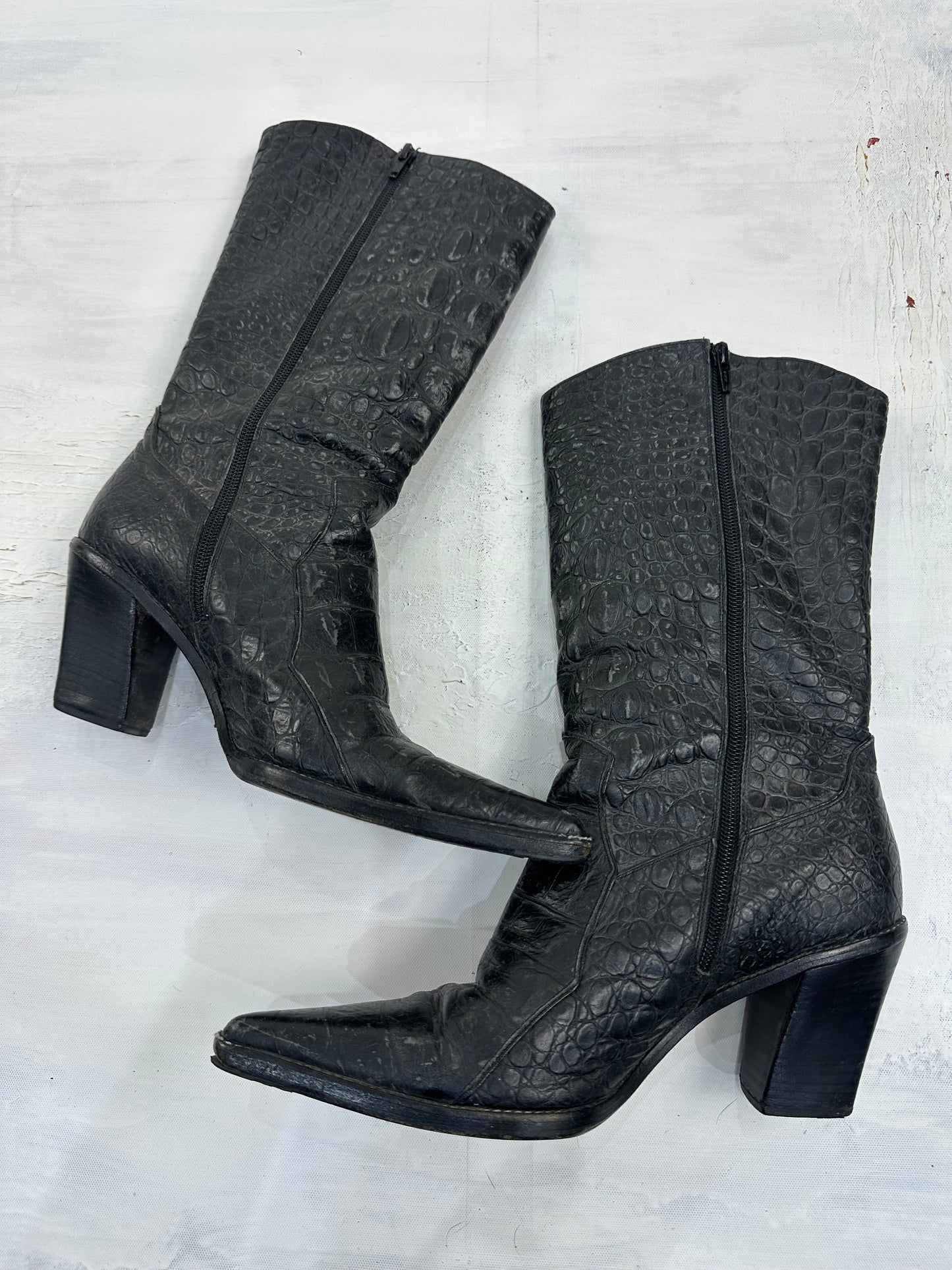 ⭐️vintage edit: indie sleaze | UK6 black faux croc print ankle boots