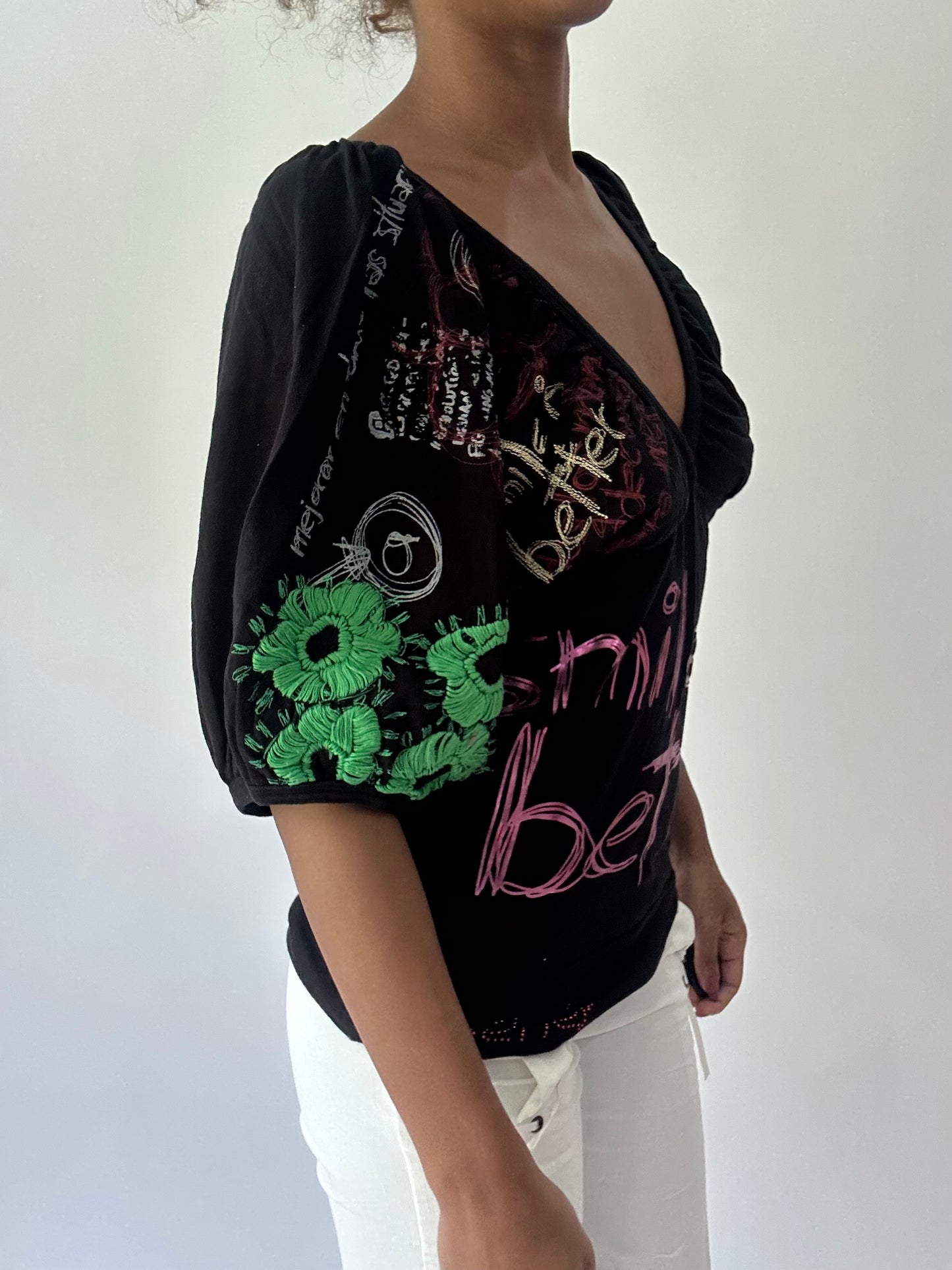 olivia rodrigo drop | small black graphic print balloon sleeve top