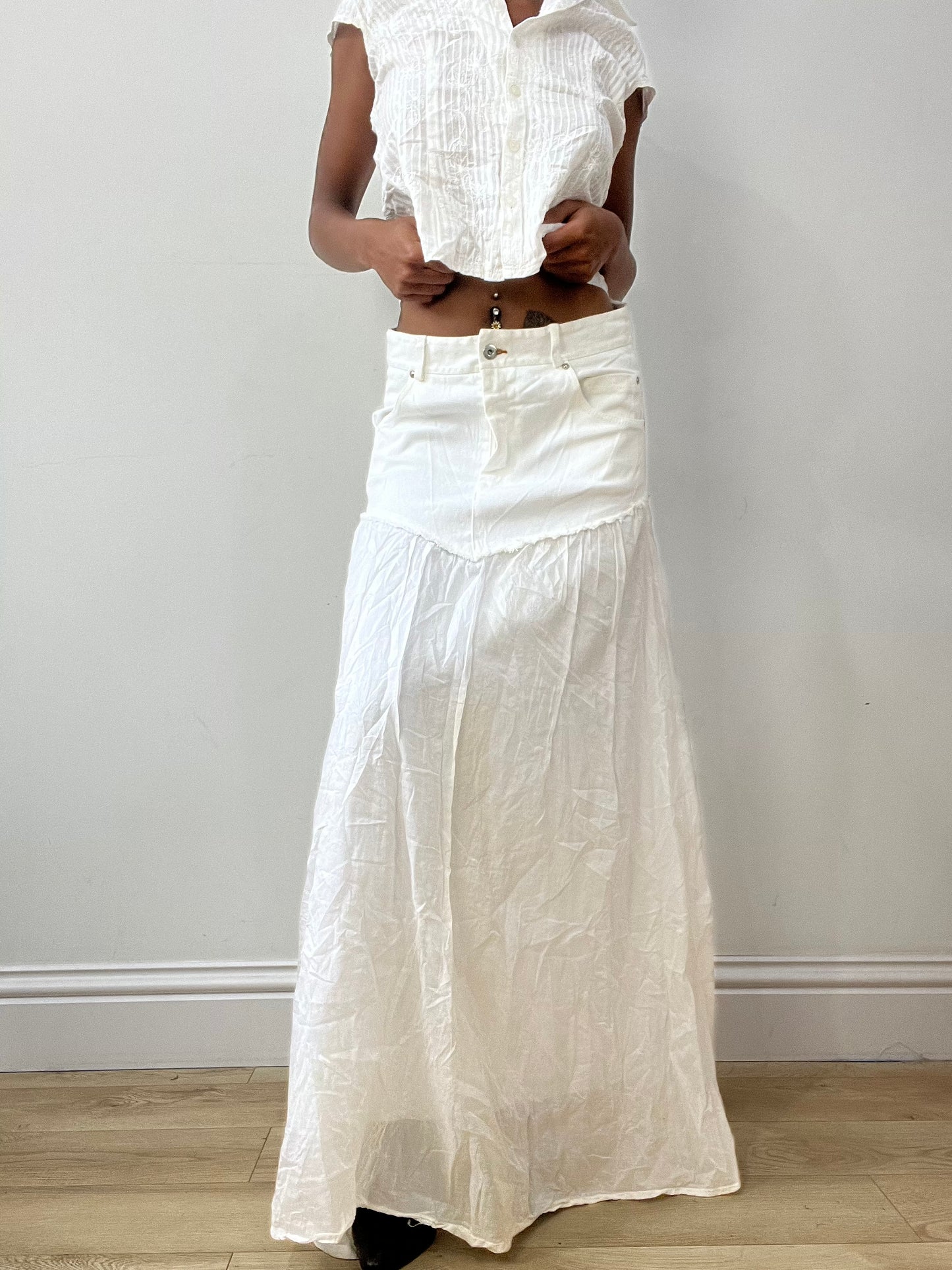 vintage edit thirty-two | medium white linen maxi skirt with denim waistband