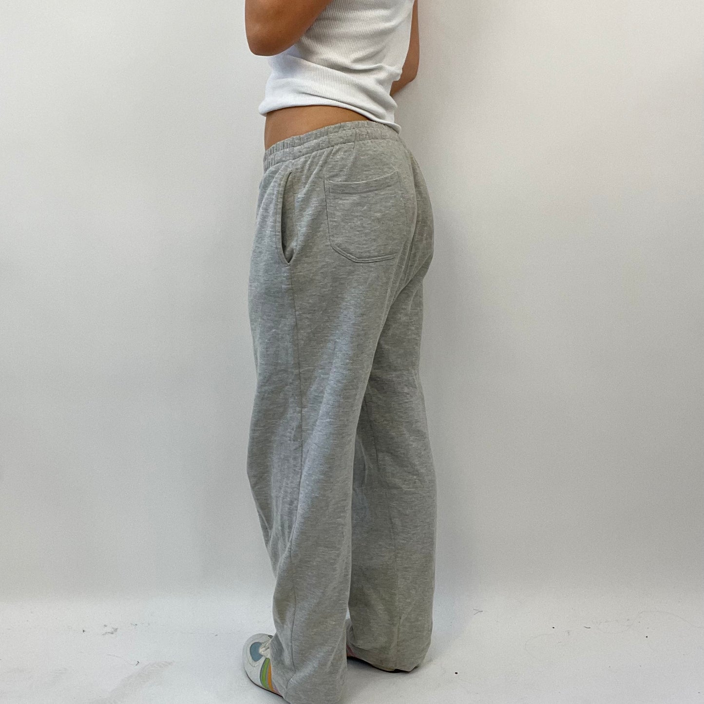 BEST PICKS | medium grey drawstring joggers